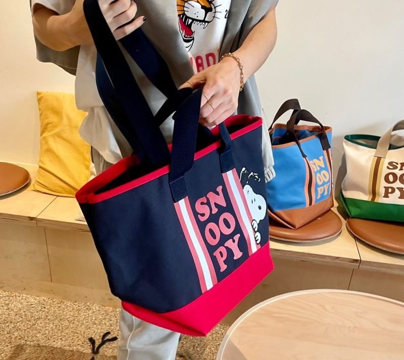 画像10: Snoopy cartoon cute canvas large-capacity messenger tote Shoulder handbag スヌーピーラージサイズキャンバスショルダートートバッグ ショッピングエコバッグ (10)