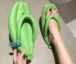 画像5: Banana type flat thong sandals flip flops slippers  バナナ型フラットソフトソールトングサンダル  (5)