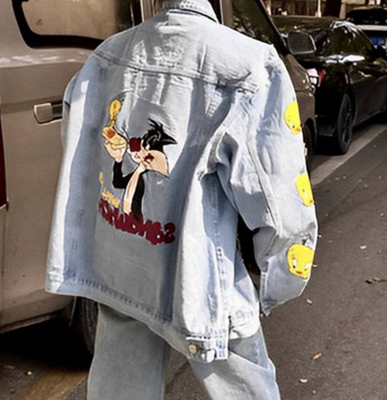 画像4: Looney Tunes Bugs Bunny Sylvester Embroidered Denim G Jean 　ルーニー・テューンズ　バックスバニーシルベスター刺繍デニムGジャンデニムジャケット (4)