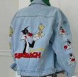 画像1: Looney Tunes Bugs Bunny Sylvester Embroidered Denim G Jean 　ルーニー・テューンズ　バックスバニーシルベスター刺繍デニムGジャンデニムジャケット (1)