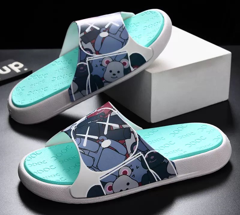 画像5: kaws & bearbrick sandals and slippers flip flops    男女兼用カウズkaws&ベアブリックフリップフロップサンダルシャワーサンダル ビーチサンダル　ユニセックス男女兼用 (5)
