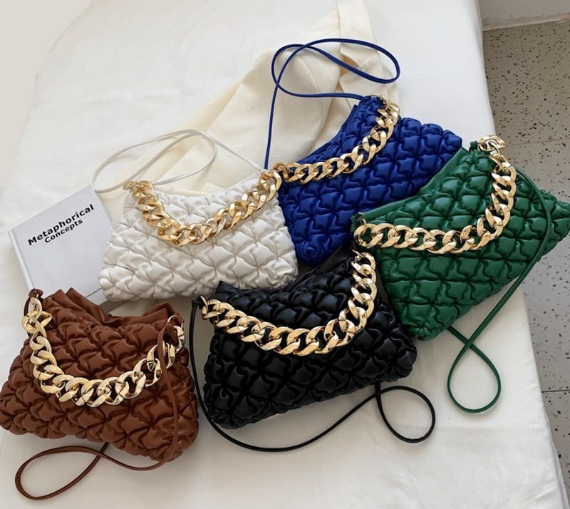 画像4: QUILTED LEATHER CHAIN HANDLE BAG Tote shoulder Bag Messenger bag  ユニセックス  キルティングレザーチェーンハンドルトートショルダーバック ママバッグ (4)