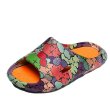 画像1: kaws graphic slippers flip flops  soft bottom sandals slippers  男女兼用カウズグラフィックフリップフロップサンダルシャワーサンダル ビーチサンダル　ユニセックス男女兼用 (1)