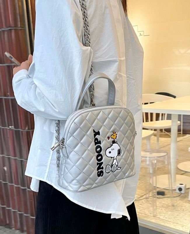 画像7: snoopy family quilted tote shoulder bag Messenger bag  ユニセックス スヌーピーファミリー キルティング トートショルダーバック ママバッグ (7)