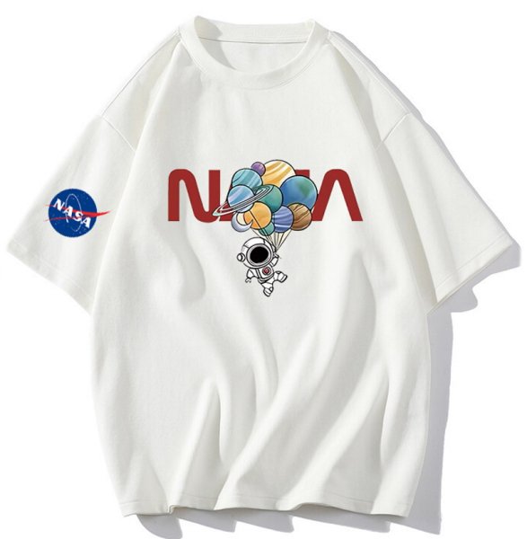 画像1: NASA x Astronaut x SpacePlanet Print Tshirts  ユニセックス 男女兼用ナサNASA×宇宙飛行士×プラネット プリント Tシャツ (1)