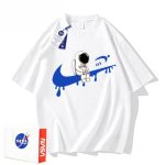 画像8: Muddy swoosh x Astronaut Short Sleeve T-shirt ユニセックス 男女兼用ドロドロスウォッシュ×宇宙飛行士プリント Tシャツ (8)
