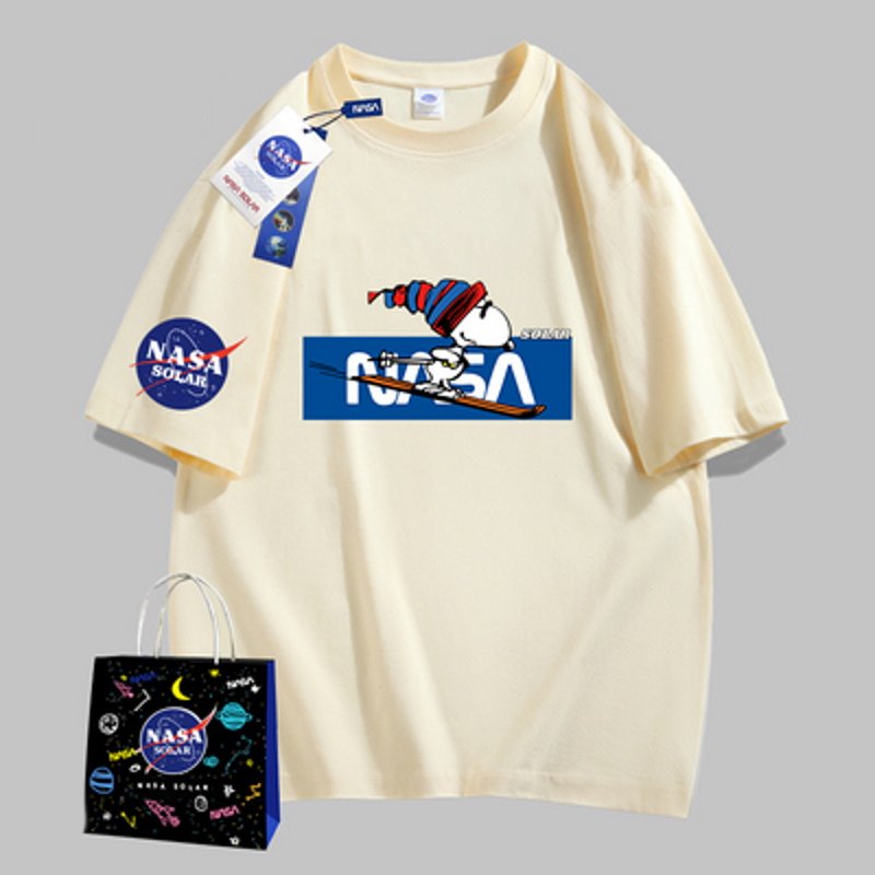 画像4: skier snoopy x nasa Print Tshirts 　ユニセックス男女兼用スキーヤースヌーピー×ナサNASAプリント  半袖 Tシャツ (4)