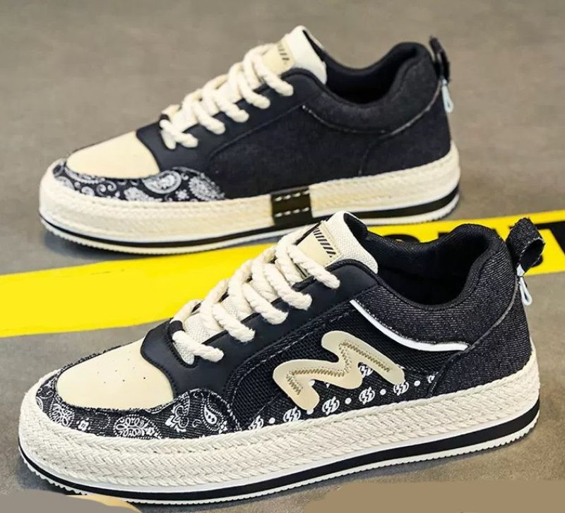 画像4:  Unisex Paisley bandana print & logo lace-up sneakers  ユニセックス メンズ男女兼用ペイズリーバンダナ柄&ロゴレースアップレザー スニーカー (4)