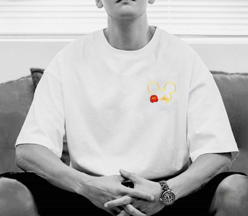 画像13: One point hidden Mickey Mouse Print Tshirts  ユニセックス男女兼用ワンポイント隠れミッキーマウス ミッキープリント  半袖 Tシャツ (13)