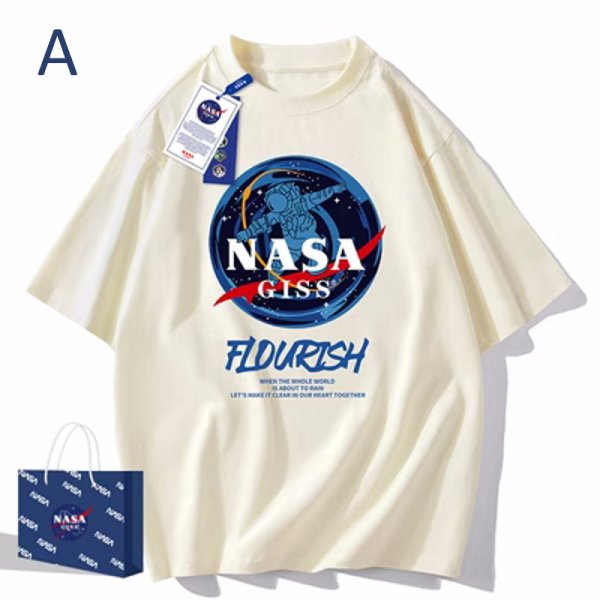 画像1: NASA GISS x Astronaut print Print Tshirts 　ユニセックス男女兼用 NASAナサ×宇宙飛行士 半袖 Tシャツ (1)
