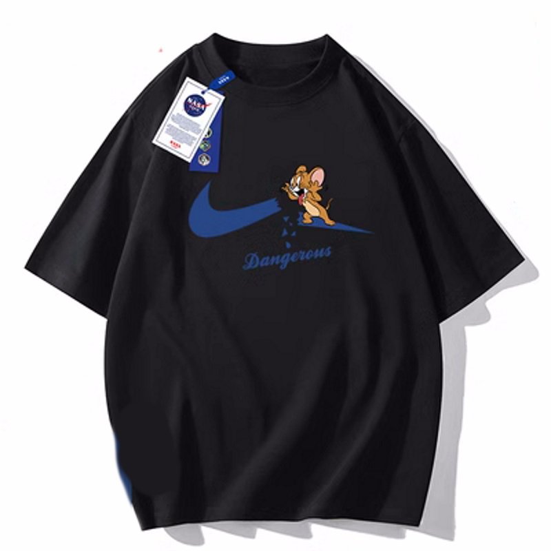 トム＆ジェリーTシャツ　ブラック tシャツ 「Tom＆Jerry /トムとジェリー 」バックエンボス デビル