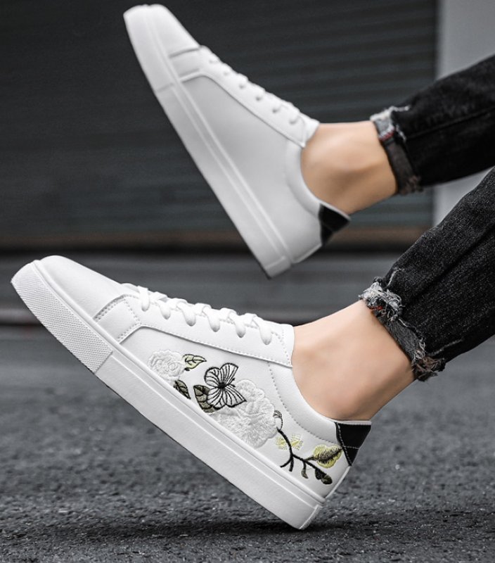 画像4:  Unisex rose and butterfly embroidery shoes sneakers  ユニセックス メンズ男女兼用ローズ&バタフライ刺繍レザースニーカーシューズ  (4)