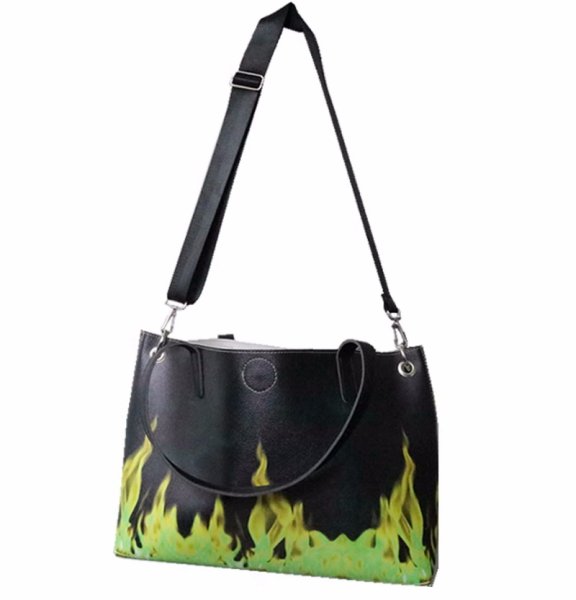 画像1: Original Custom Design Green Flame Large Capacity Messenger Bag Tote Shoulder Bag　男女兼用オリジナルカスタムデザイン グリーンフレームレザートートショルダーバッグ (1)