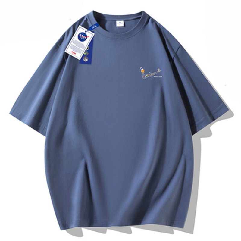 画像7: Unisex NASACAT×One Point Colorful Broke swoosh ×Astronaut Print Tshirts 　ユニセックス男女兼用NASACAT×ワンポイントカラフル ブロークン スウォッシュ×宇宙飛行士プリント半袖Tシャツ (7)