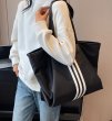 画像4: 3 lines large capacity tote shoulder bag Shopping bag 　男女兼用ユニセックス3本ラインラージキャパシティートートショルダーバッグ ショッピングバッグ (4)