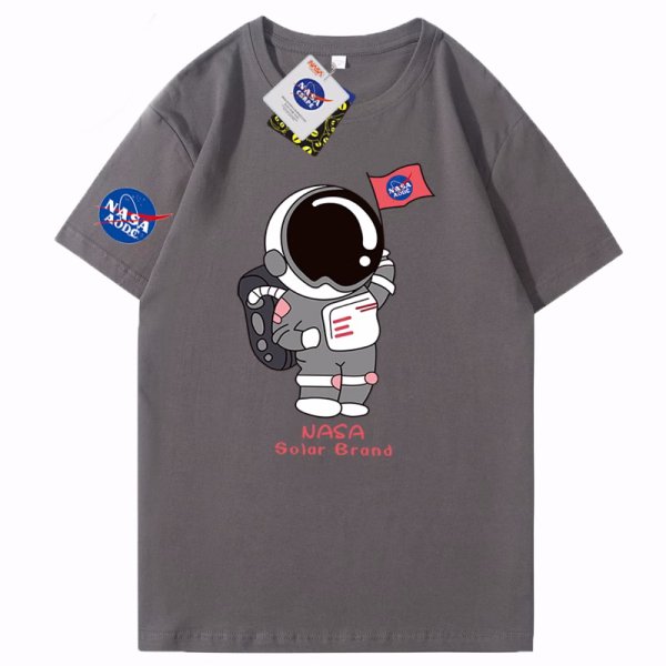 画像1: NASA x Astronaut Print T-shirtT-shirt　ユニセックス 男女兼用NASAナサ×宇宙飛行士プリント 半袖 Tシャツ (1)