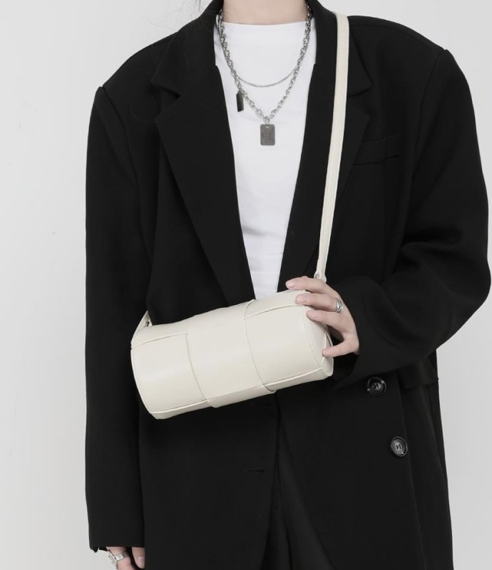 画像5: Mesh braided leather one-shoulder diagonal bag tote  bag 編み込みメッシュレザーワンショルダーポシェットッグ トート  (5)