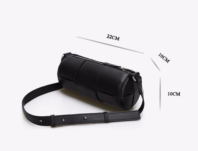 画像9: Mesh braided leather one-shoulder diagonal bag tote  bag 編み込みメッシュレザーワンショルダーポシェットッグ トート  (9)