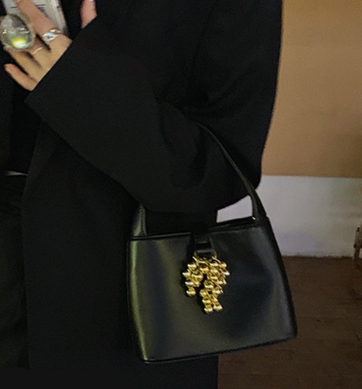 画像6: grape point hardware UNDERARM TOTE SHOULDER BAG ユニセックス男女兼用グレープブドウ金具ポイントレザーアンダーアームショルダートートバッグ (6)