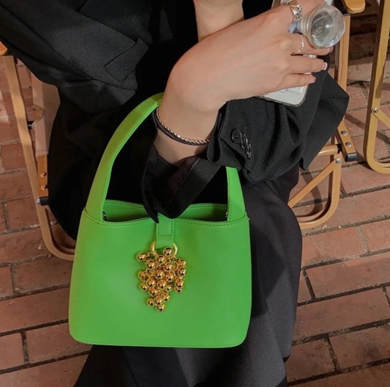 画像15: grape point hardware UNDERARM TOTE SHOULDER BAG ユニセックス男女兼用グレープブドウ金具ポイントレザーアンダーアームショルダートートバッグ (15)