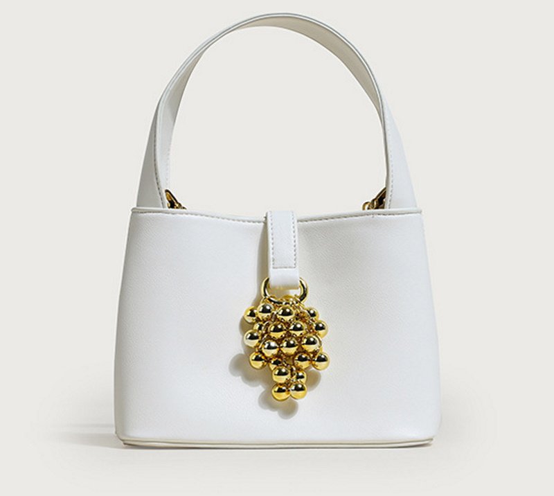 画像11: grape point hardware UNDERARM TOTE SHOULDER BAG ユニセックス男女兼用グレープブドウ金具ポイントレザーアンダーアームショルダートートバッグ (11)