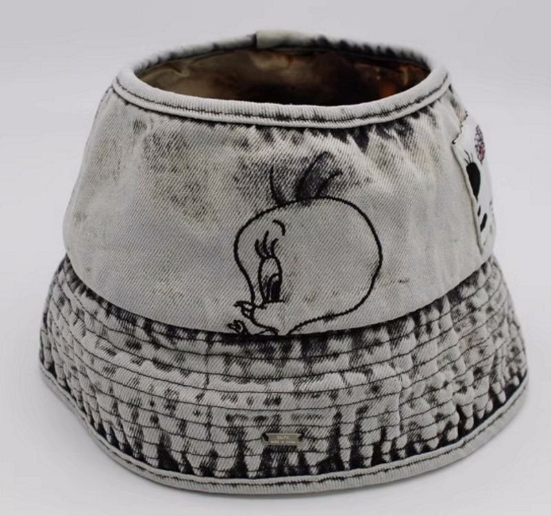 画像3: bugs bunny Washed Black Denim Bucket Hat fisherman hat cap ユニセックス男女兼用 バッグスバニー ウォッシュブラックデニムバケットハット フィッシャーマンハットキャップ 帽子 野球帽 ベースボールキャップ 帽子 (3)