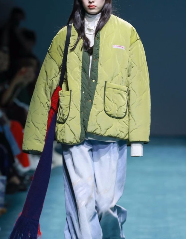 画像4: down quilted half jacket coat 　ユニセックス男女兼用レター刺繍キルティングダウン ハーフジャケット コート (4)