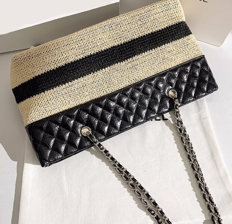 画像2: leather and raffia CHAIN HANDLE TOTE SHOULDER BAGShopping Bag  レザー&ラフィア チェーンハンドル籠かごトートショルダーバッグショッピングバッグ (2)