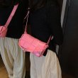 画像11: leather braided mesh mini cassette shoulder pochette bag　男女兼用 レザー編み込みメッシュ ミニカセットショルダーポシェットバッグ斜め掛けバッグ (11)