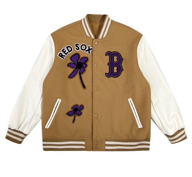 qsssyさん着用　New York Yankees スタジアムジャケット qsssyさん着用 New York Yankees スタジアムジャケット - メルカリ
