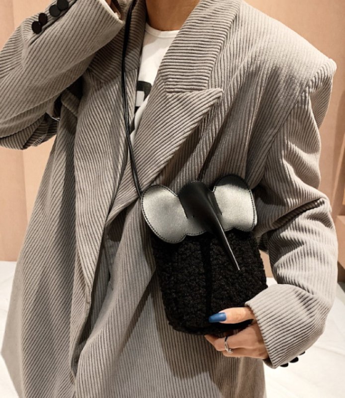 画像7: Lambswool & Leather Elephant shoulder mini bag Handbag  ラムウール&レザーエレファント ショルダーミニバッグ斜め掛けバッグ (7)