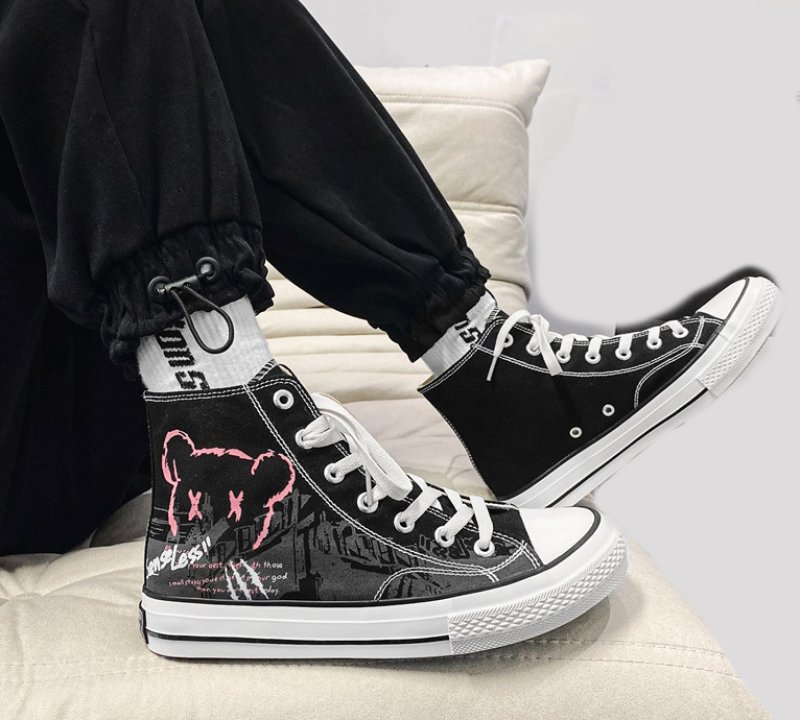 画像6: Unisex Graffiti Anime Cartoon  canvas & leather Lace Up High cut & low cut Sneakers  Shoes  ユニセックス 男女兼用グラフィックペイントベア熊キャンバスハイカット＆ローカットレースアップスニーカー (6)