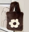 画像5: flower fur tote bag  Shopping Bag Handbag 　フラワーファーモコモコトートバッグアンダーアームバッグ (5)