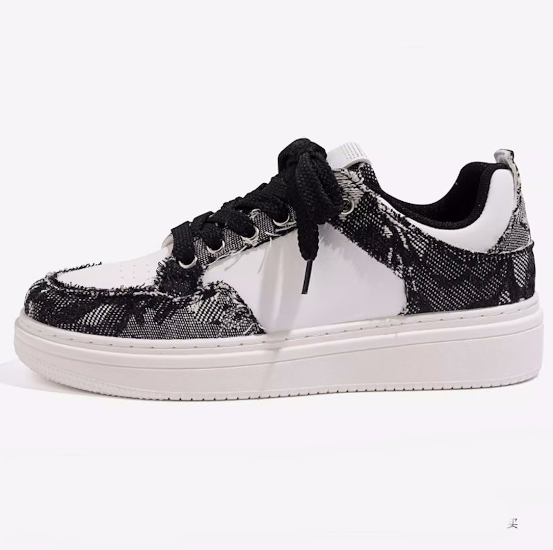 画像2: Unisex Distressed denim & leather Lace Up Sneakers  Shoes  ユニセックス 男女兼用ダメージデニム＆レザーレースアップスニーカー (2)