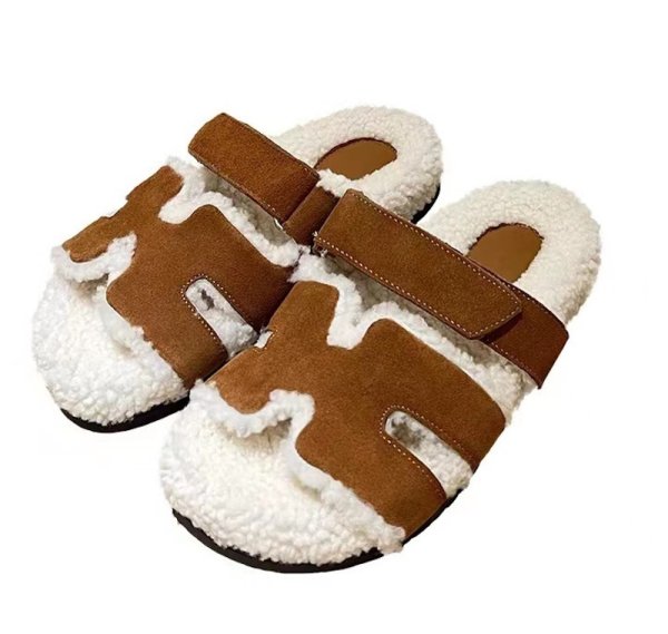 画像1: fashionable soft-soled H slippers plush slippers Sandals 　ファーモコモコHベルトサンダルスリッパ (1)