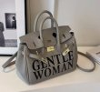 画像9: versatile crossbody bags portable  Birkin tote shoulder bags　ユニセックス男女兼用キャンバスgentlewomanロゴトートショルダークロスボディーバッグ (9)