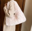 画像8: large capacity plush versatile furry tote Shoulder  Bag 　ファーモコモコラージトート ショルダーバックハンドバッグ  (8)