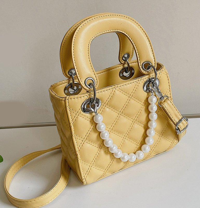 画像5: Pearl Chain quilted Crossbody  tote Shoulder  Bag  パールハンドルキルティングショルダートートクロスボディーバックハンドバッグ  (5)