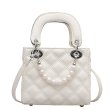 画像14: Pearl Chain quilted Crossbody  tote Shoulder  Bag 　パールハンドルキルティングショルダートートクロスボディーバックハンドバッグ  (14)