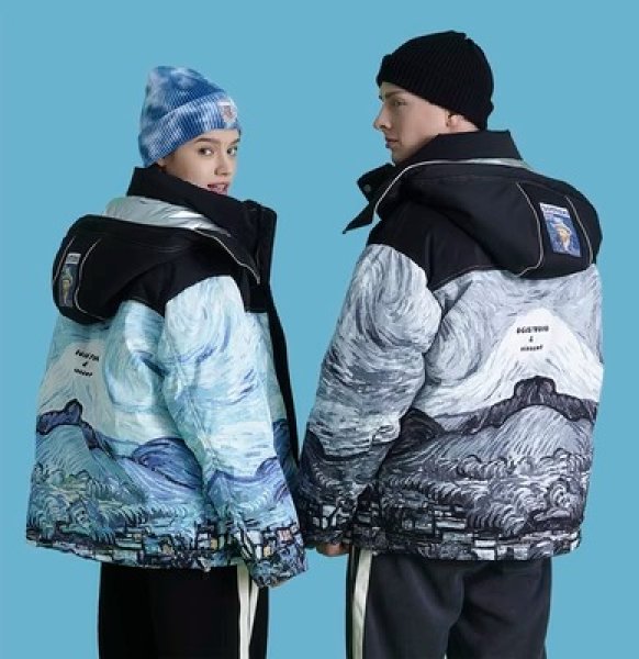 画像1: Unisex The Starry Night by Vincent van Gogh Design White Duck Down Jacket ユニセックス 星月夜 ゴッホ デザイン ホワイトダック ダウンジャケット (1)