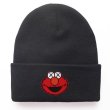 画像2: Unisex Kaws × Sesame Street Design Elmo&Cookie Monster Beanie hat Knit Cap ユニセックス 男女兼用 カウズ × セサミストリート デザイン エルモ＆クッキーモンスター ニット帽 ニットキャップ ビーニー (2)