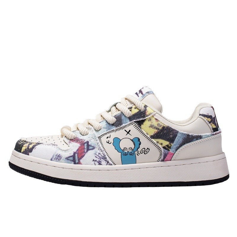 クズ Unisex Mens Kaws x Graphic Spiritual Guy Sneakers ユニ