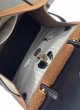画像5: curly fur emblem tote shoulder bag ​ 　カーリーファーエンブレムトートショルダークロスボディーバック (5)
