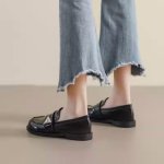 画像2: Women’s British style small leather Loafers　男女兼用ユニセックスレザープレートローファーパンプス　 (2)