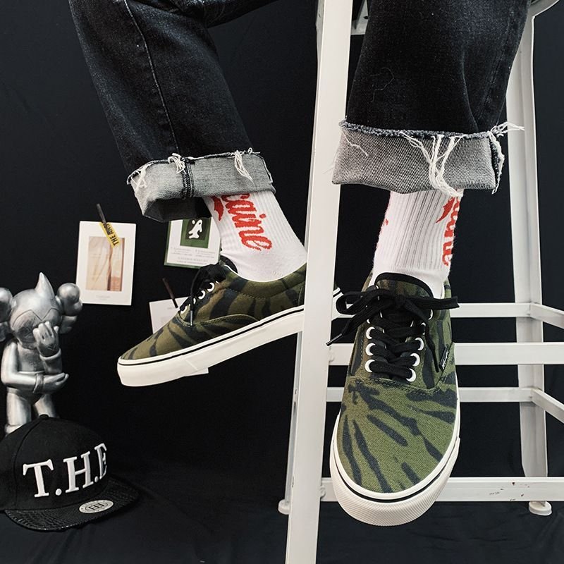 画像8: Unisex Vance Elf EraTie-Dye low-top skate shoes 男女兼用 ユニセックスタイダイローカットレースアップ スニーカー スケートボードシューズ (8)