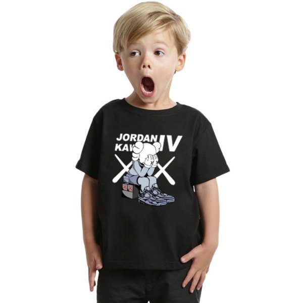 画像1: Kids Unisex Kaws Print T-shirt From kids to adults ユニセックス 男女キッズ兼用 ファミリー用 カウズ 半袖Tシャツ 子供服 (1)
