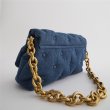 画像9: Woman’s  chain handle quilted down tote shoulder bag  チェーンハンドル キルティングダウントートショルダーバッグ (9)