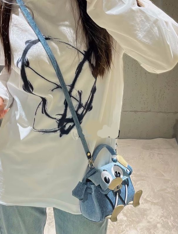 画像4: Woman’s Little Monster Doll Tote Bag Crossbody Bag shoulder bag doll bag リトルモンスター トートショルダークロスボディーバッグ (4)