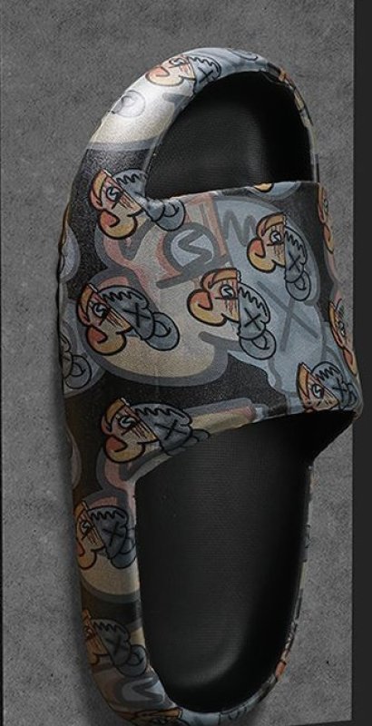 画像6:  Unisex  Half kaws Flat Sandals slippers Sneakers  男女兼用ハーフカウズkawsサンダルシャワーサンダル ビーチサンダル シューズ (6)