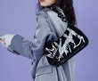 画像5: Woman’s Graffiti Series Crossbody  chain shoulder tote shoulder bag  グラフィックプリントチェーンショルダー レザートートショルダーバッグ (5)